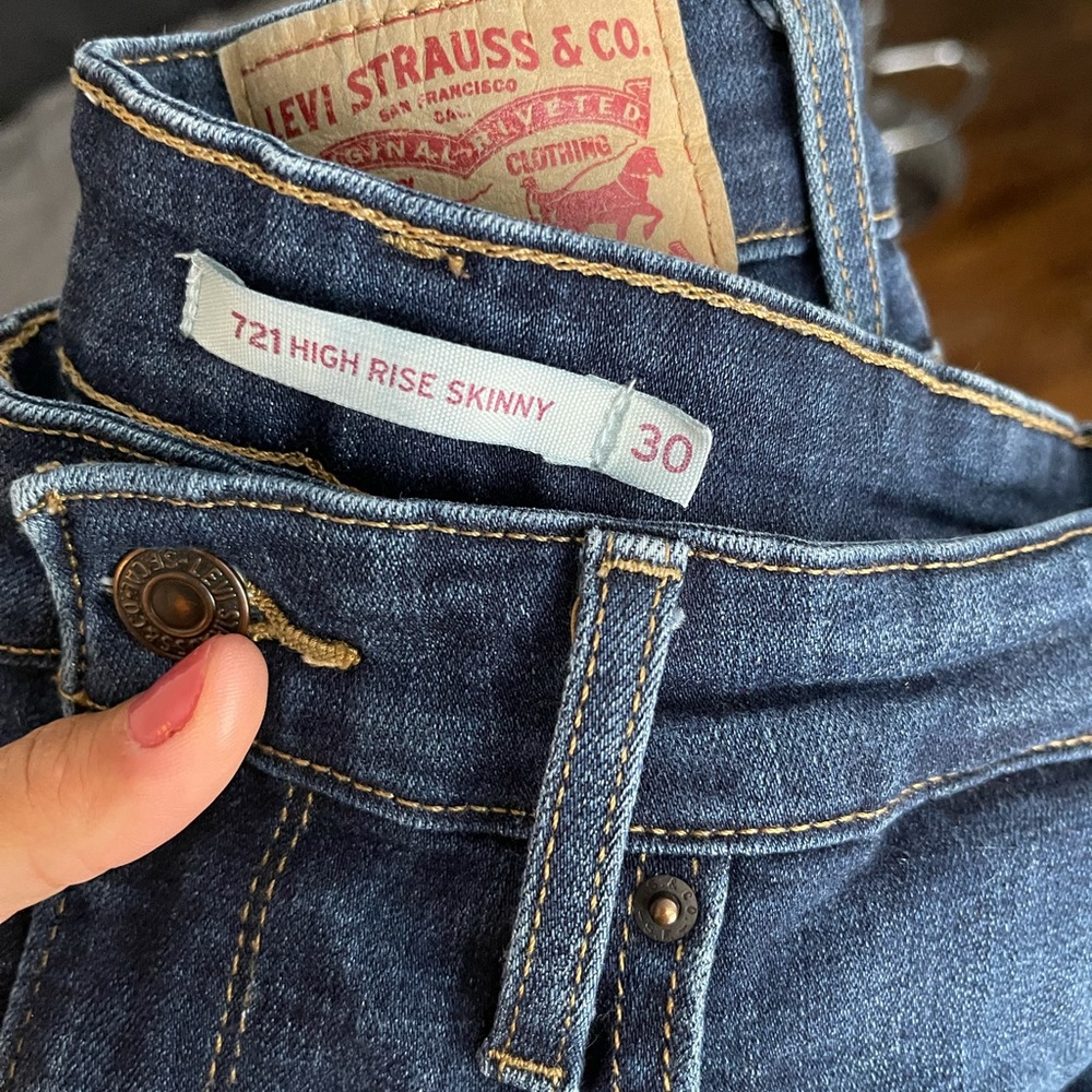 Levi’s 721 high rise skinny